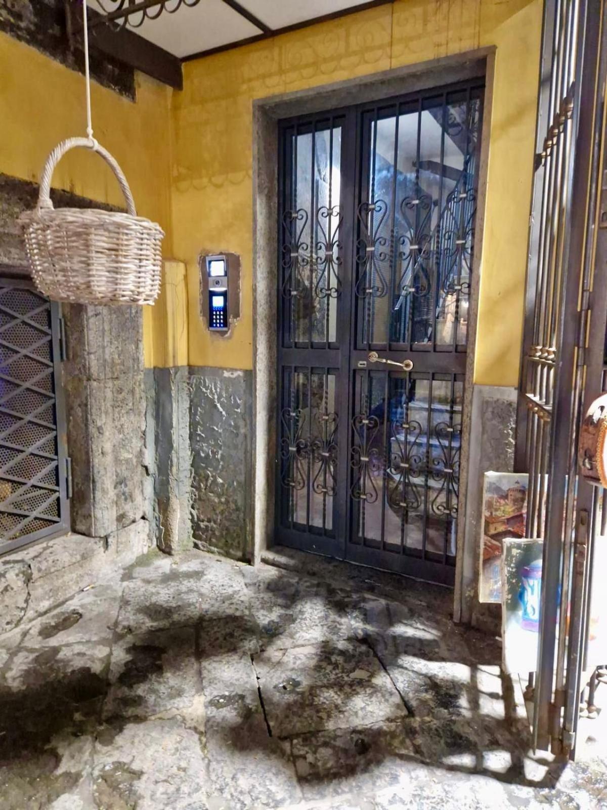 La Dimora Nei Presepi In San Gregorio Apartment Napoli Bagian luar foto